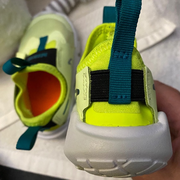 Nike Baby Toddler Summer Lime Green Slip On Flex Runners Sneakers - Picture 13 of 16